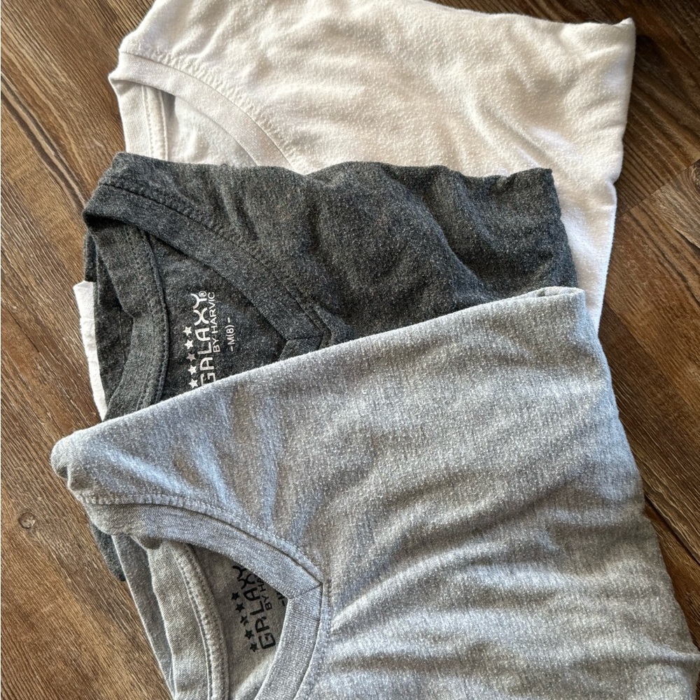 Boys Nike Sweat Pants T shirts and Jacket Set (Great for sizing up on a budget!) - Picture 2 of 13
